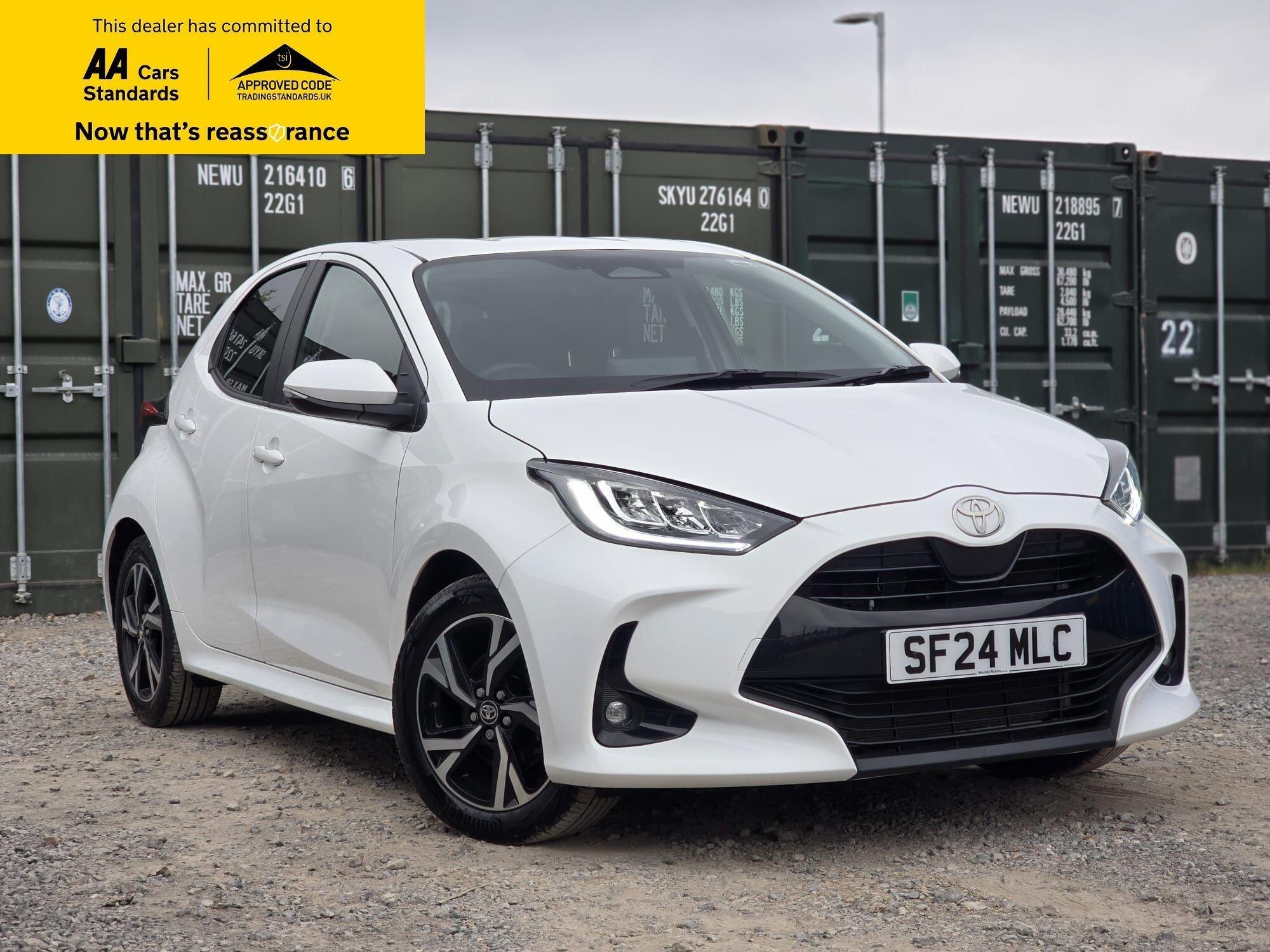 1.5 VVT-h Design Hatchback 5dr Petrol Hybrid E-CVT Euro 6 (s/s) (116 ps)